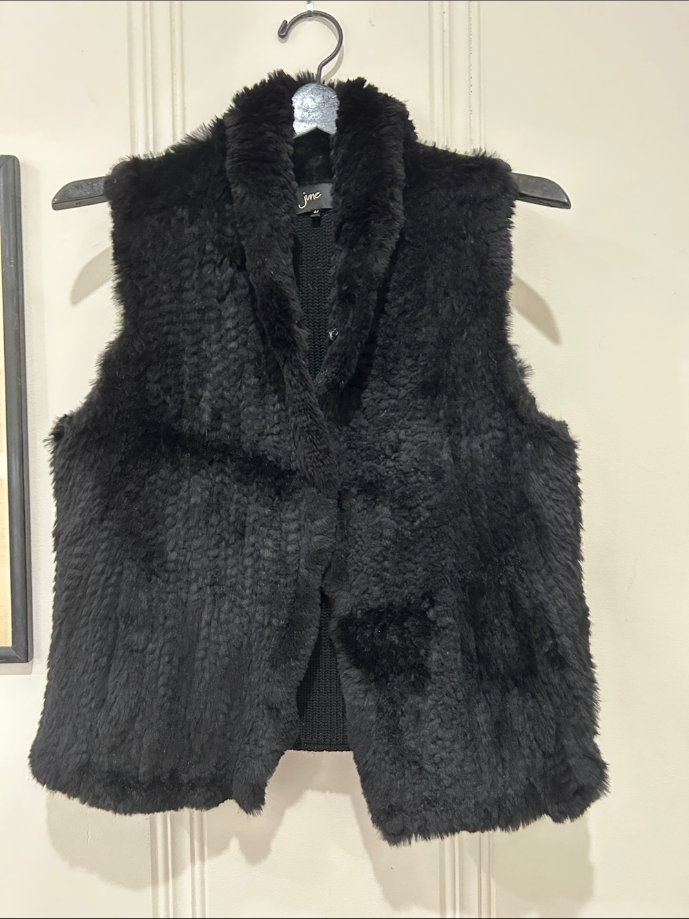 Jive Black Faux Fur Vest — Plush Sleeveless Layer